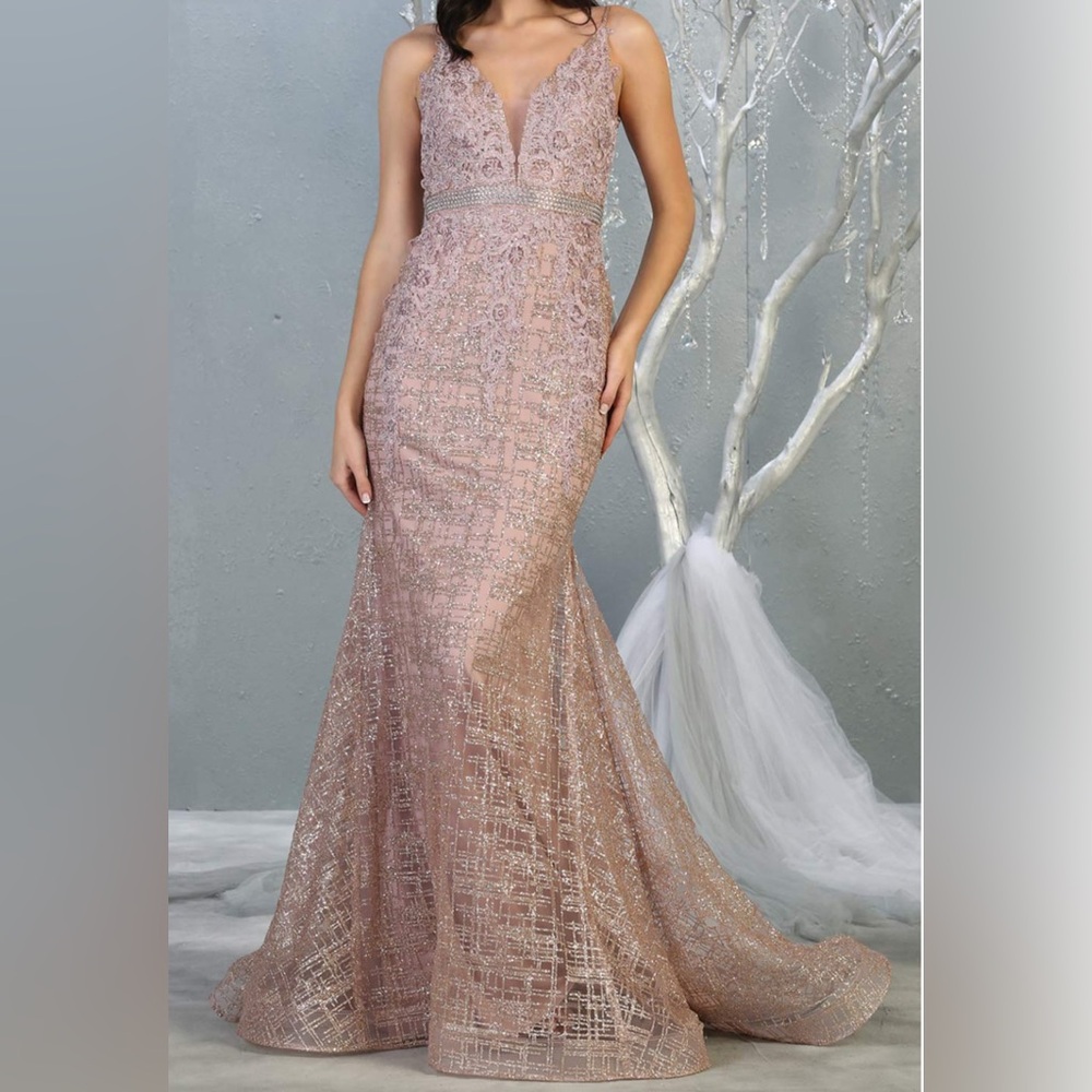 BRAND NEW Women’s Rose Gold Formal Elegant Dress
